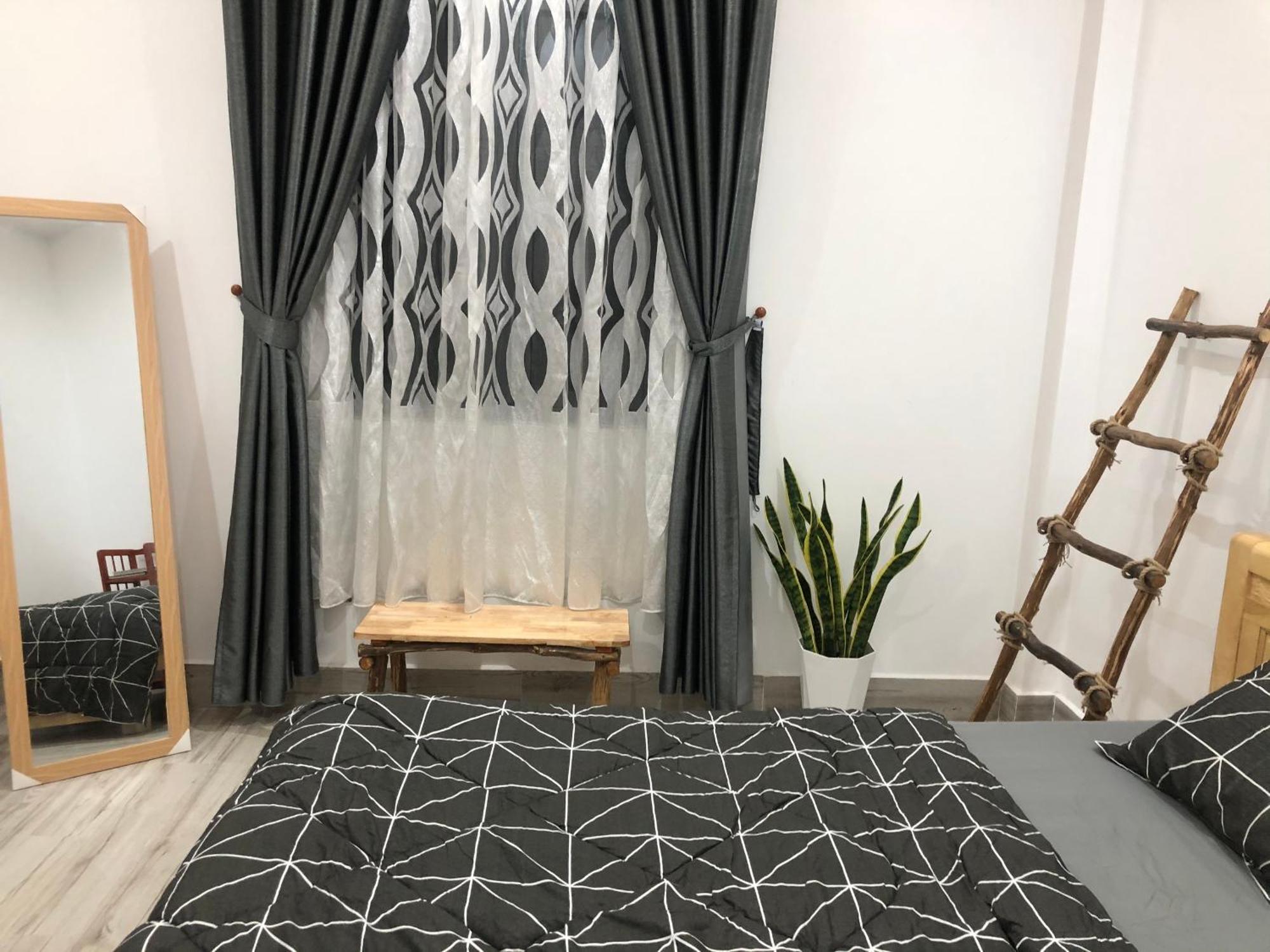 阿多拉中央公园酒店 芹苴 外观 照片