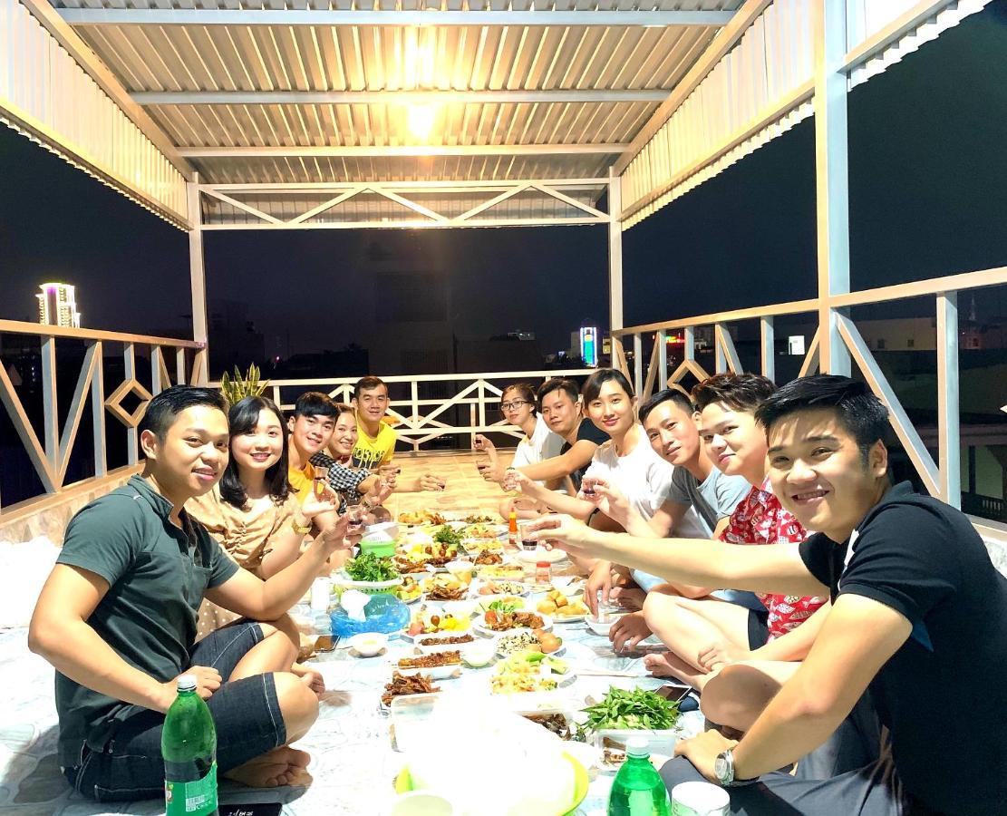 阿多拉中央公园酒店 芹苴 外观 照片